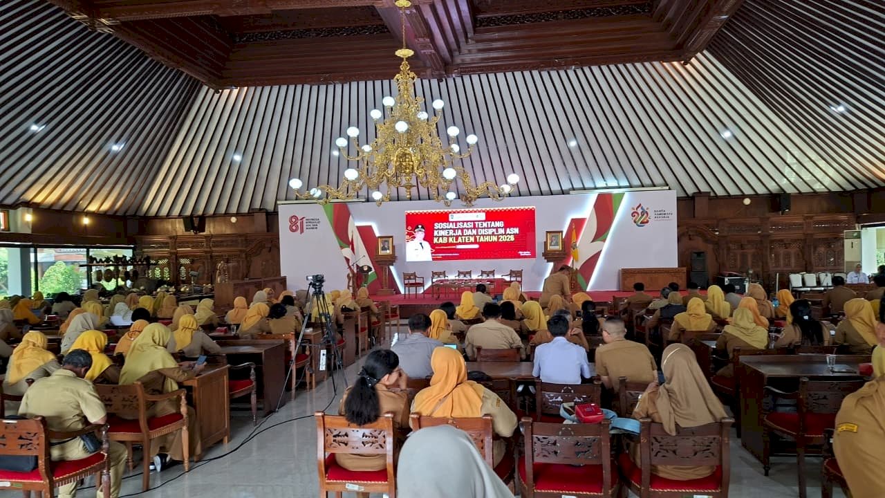 GANDENG BKN, BKPSDM KLATEN  SOSIALISASIKAN PERATURAN KINERJA DAN DISIPLIN ASN